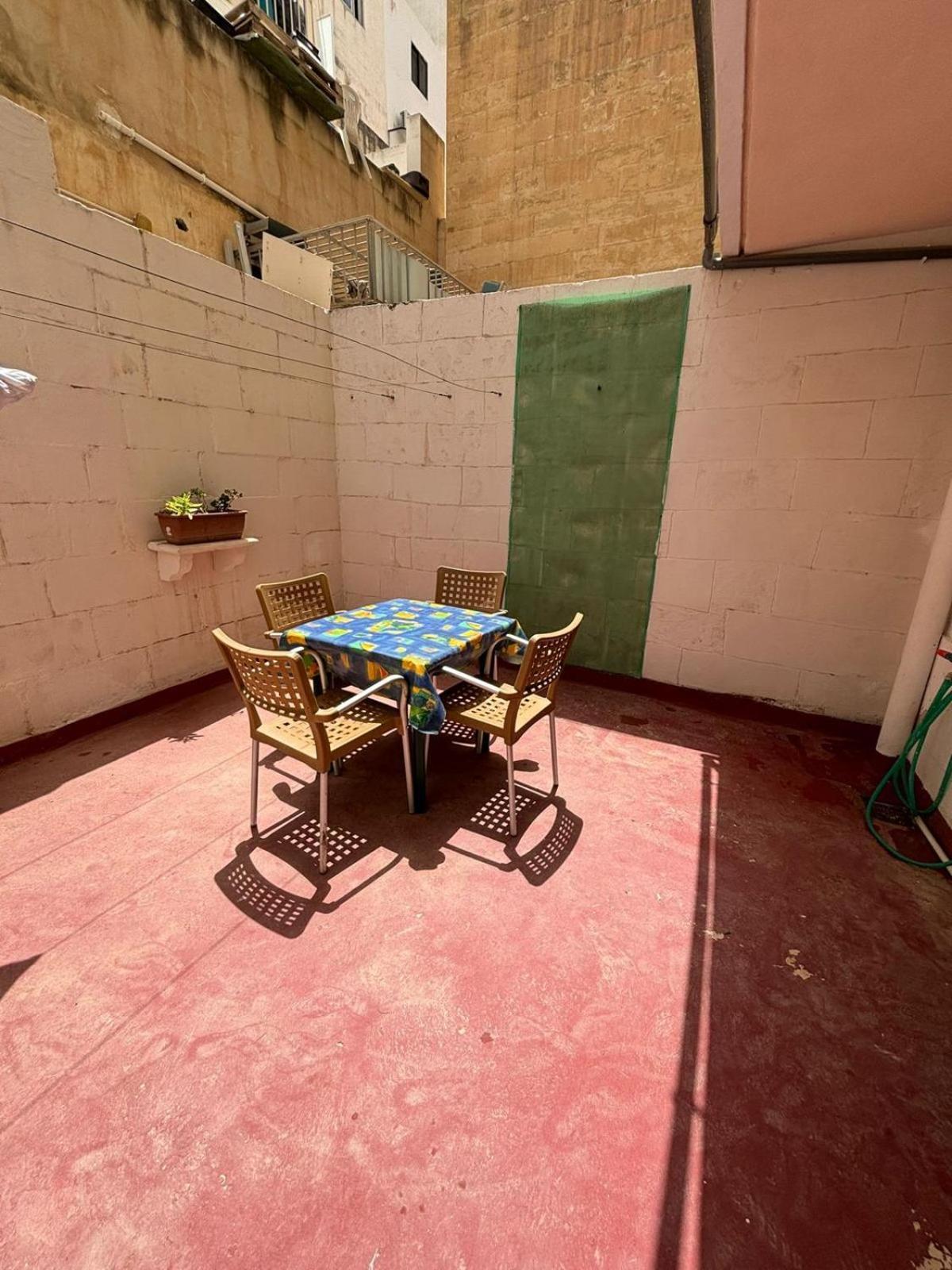 Cosy 2 Bedroom In Qawra Bugibba Area Appartement San Pawl il-Baħar